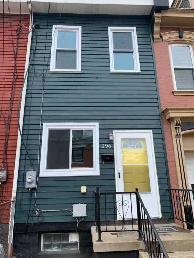 Main picture of 296 46th St