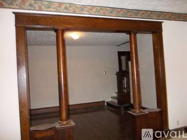 Main picture of 2322 Nowland Ave