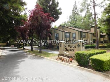 Main picture of 351 Del Verde Cir