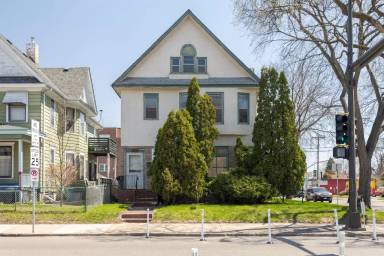 Main picture of 1101 Monroe St NE