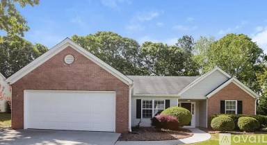 Main picture of 2747 Wilding Green Ln