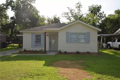 Main picture of 3421 Duhon St