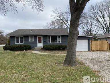 Main picture of 101 SE Eastridge St