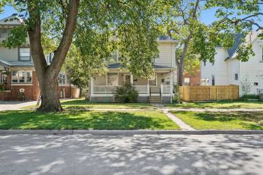 Main picture of 1417 C St