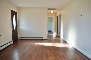 Main picture of 10150 High Ridge Rd