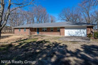 Main picture of 7606 W Wedington Dr
