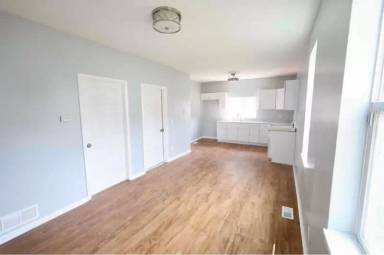 Main picture of 3468 N Richards St