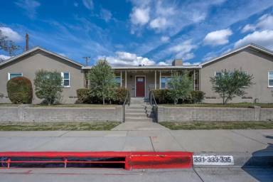 Main picture of 335 E Foothill Blvd
