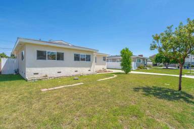 Main picture of 7645 Glencliff Dr