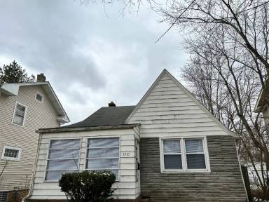 Main picture of 3210 S Anthony Blvd