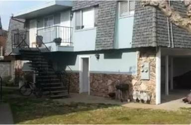 Main picture of 410 2nd St