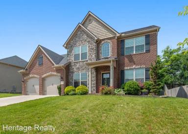 Main picture of 925 Brookwood Ln