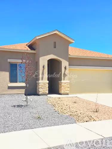 Main picture of 2564 Camino Azul Loop NE