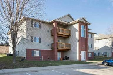 Main picture of Coralville's Northridge Park Condos