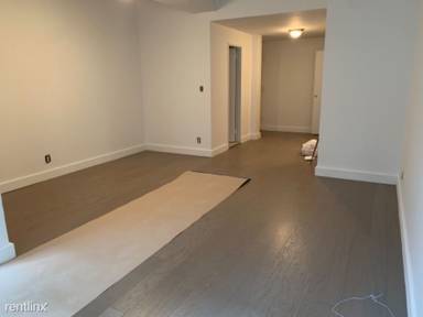 Main picture of 302 E 30th St