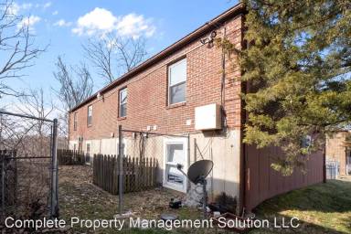 Main picture of 326 Mount Everest Dr