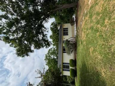 Main picture of 75 Wilson St NE