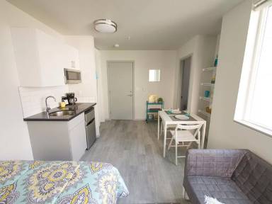 Main picture of 5949 California Ave SW