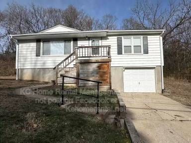 Main picture of 2010 Bunker Ave