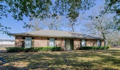 Main picture of 42128 Cannon Rd