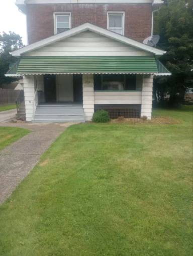 Main picture of 1926 S Heights Ave