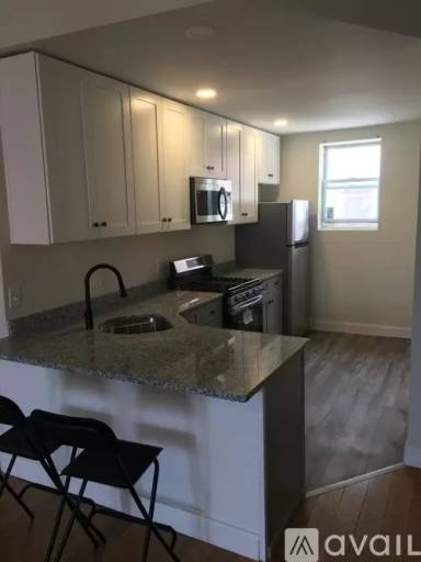 Main picture of 1836 W Passyunk Ave