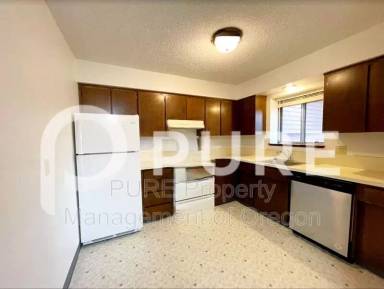 Main picture of 2647 NE Wasco St