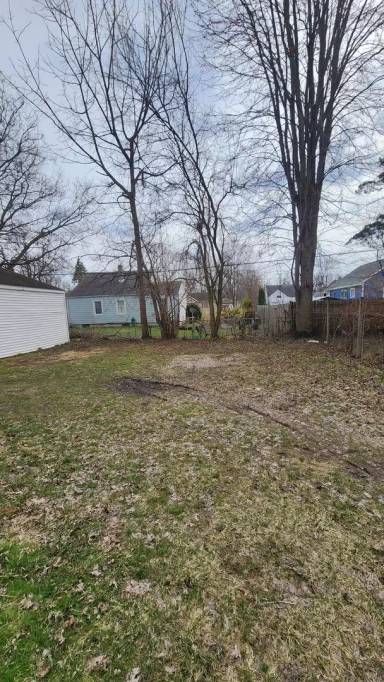 Main picture of 1729 Duncan Rd
