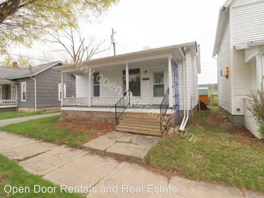 Main picture of 419 W Mitchell St