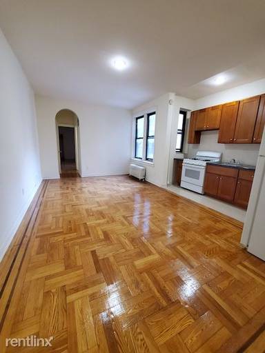 Main picture of 4330 46th St