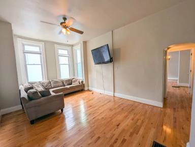 Main picture of 2322 Stratford Ave