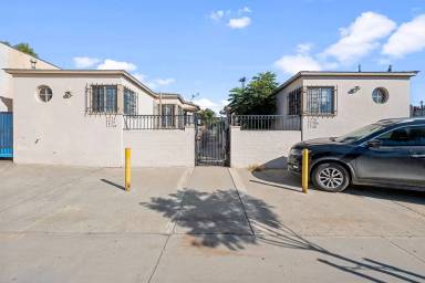 Main picture of 2240 National Ave