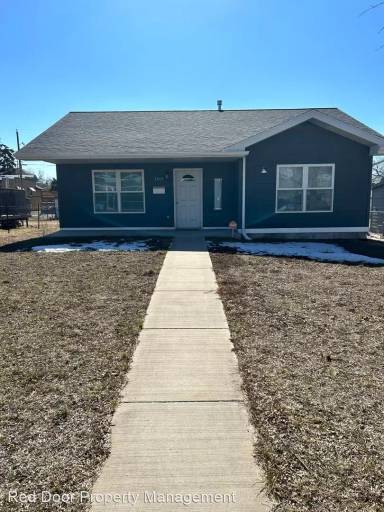 Main picture of 1012 8th Ave N