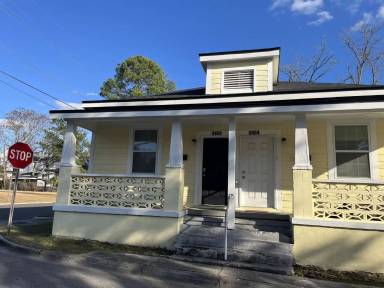Main picture of 2404 Bulloch St