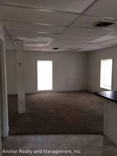 Main picture of 215 5th Ave NW