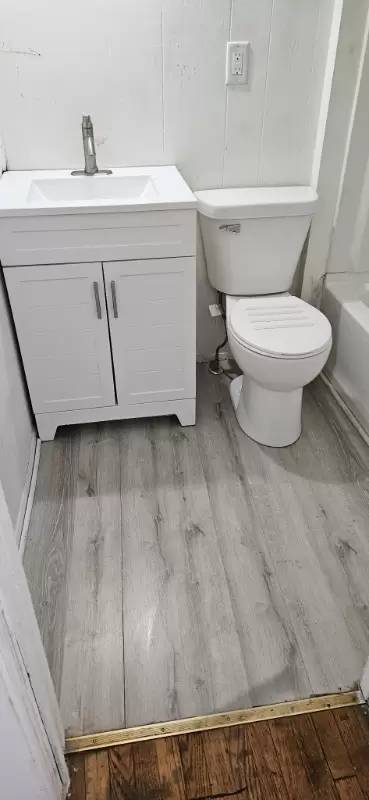 Main picture of 2307 Unit B