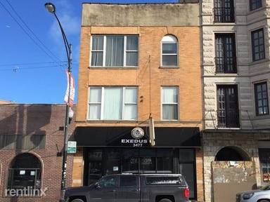 Main picture of 3477 N Clark St