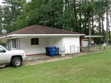 Main picture of 727 Hickory St