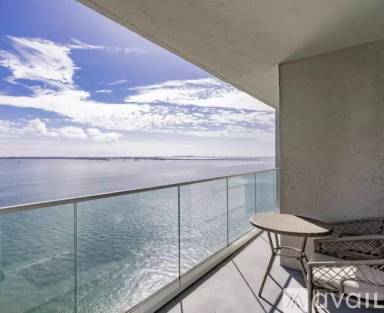 Main picture of St Louis Condo