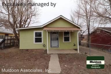 Main picture of 910 E 13th St