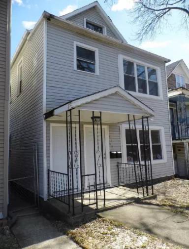Main picture of 8551 S Manistee Ave