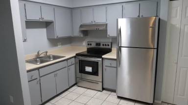 Main picture of 501 E Quail Ave