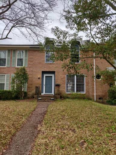 Main picture of 608 Bonneau Ln