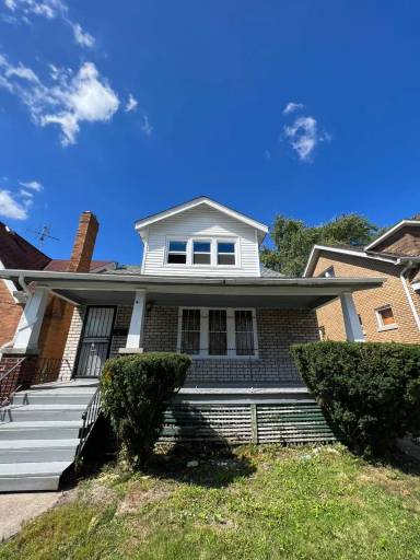 Main picture of 19185 Cliff St