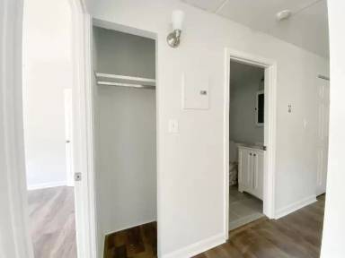 Main picture of 253 Hyde Park Ave