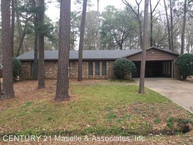 Main picture of 215 Bay Park Dr