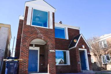 Main picture of 1821 N Blackwelder Ave