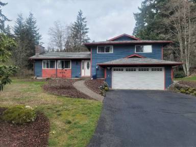 Main picture of 91 NE View Ridge Dr