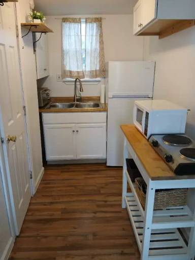 Main picture of 1548 County Road 394