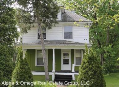 Main picture of 419 W 5th St